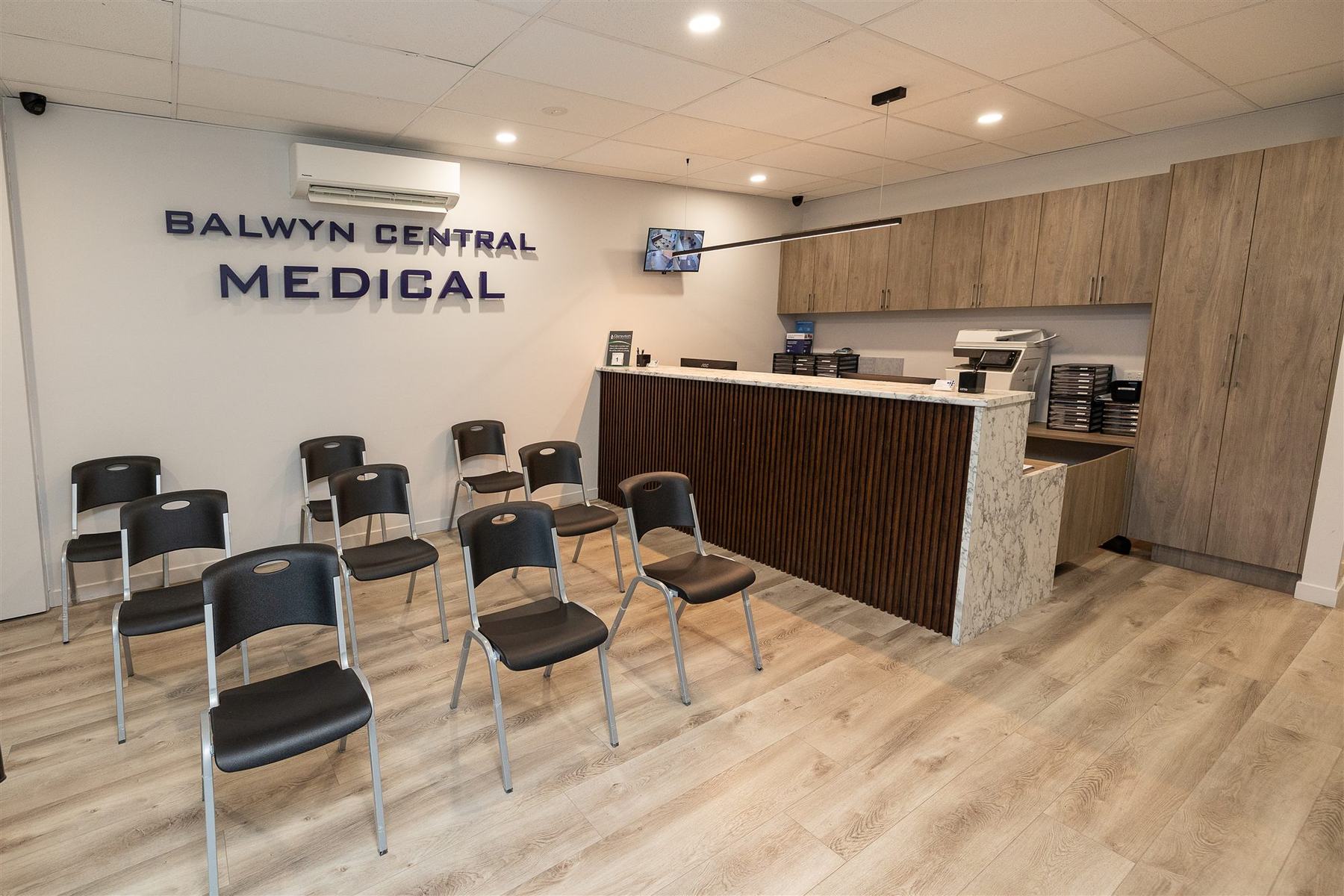 The waiting room and reception desk at Balwyn Central Medical, 411 Whitehorse Rd